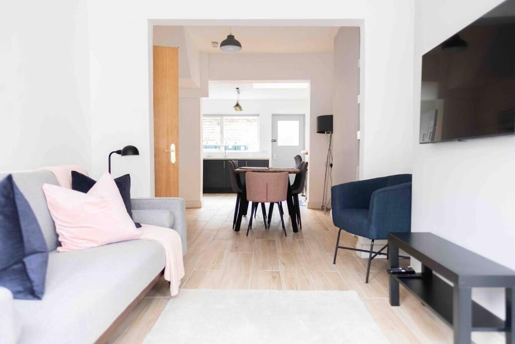 Charming 3 Bedroom Belfast Townhouse Exterior foto